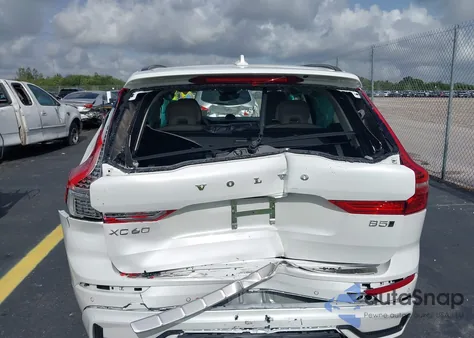 2024 Volvo Xc60 B5 Plus Dark Theme из США, поврежденный, VIN YV4L12RL9R1818978